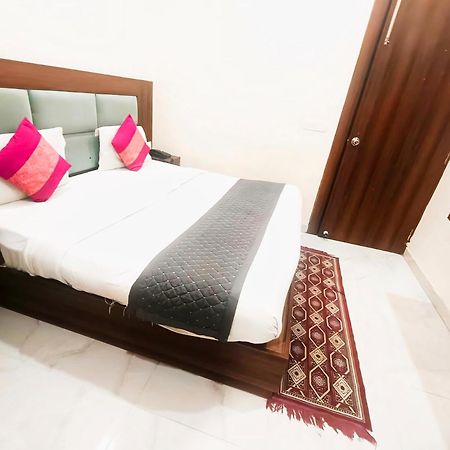 Glace Stay Inn Near Igi Airport New Delhi Eksteriør bilde